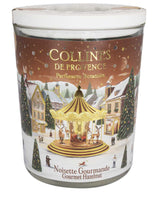 Collines de Provence Duftkerze Haselnuss 180 gr im Glas mit weihnachtlich gestaltetem Etikett