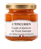 L'Épicurien Confit aus Aprikosen mit wildem Thymian für Brillat-Savarin und Chaource im Glas mit goldfarbenem Schraubdeckel.