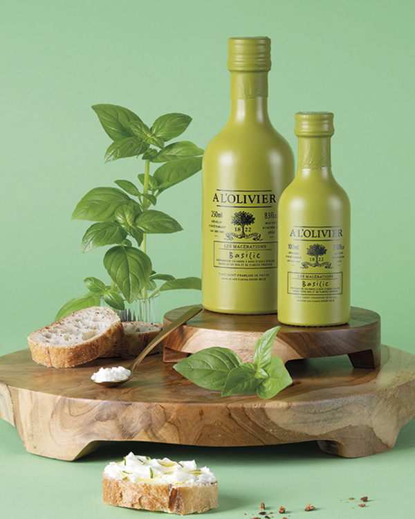 Olivenöl Basilikum (Glasflakon) 250 ml