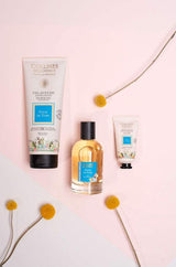 Collines de Provence Pflegeset Tiaréblüte mit Duschgel, Eau de Toilette und Handcreme in dekorativer Arrangementaufnahme.