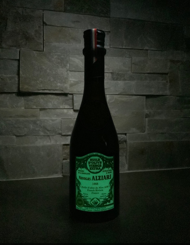 Olivenöl aus Nizza AOP in hochwertiger Geschenkverpackung (mit ntegriertem Ausguss 375 ml