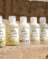Rampal Latour Shampoo und Duschgel in verschiedenen Varianten nebeneinander